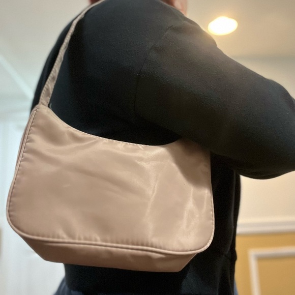 Cotton On Nylon Shoulder Bag - Picture 2 of 5